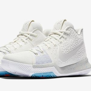Kyrie 3 grade school Clearance
